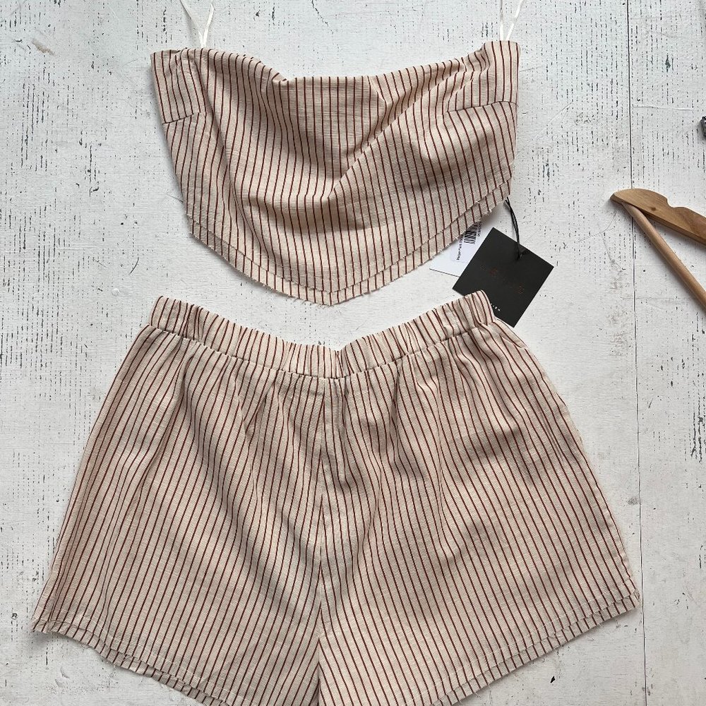 Le Lis | S/M/L | Beige-Rust Stripe Top + Shorts Set